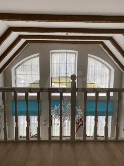 Дом 340 м² на участке 14 сот.