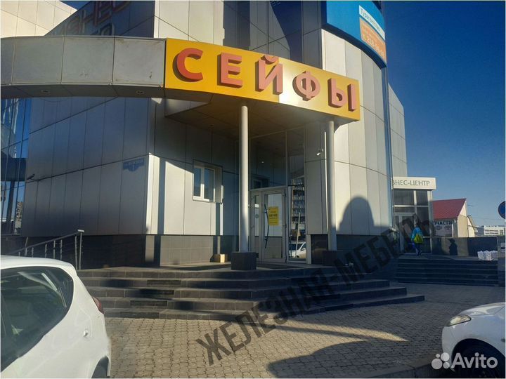 Шкаф для мобильных телефонов Сотовик-117 L200