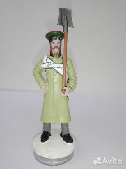 Минер пионерского полка оловянный солдатик