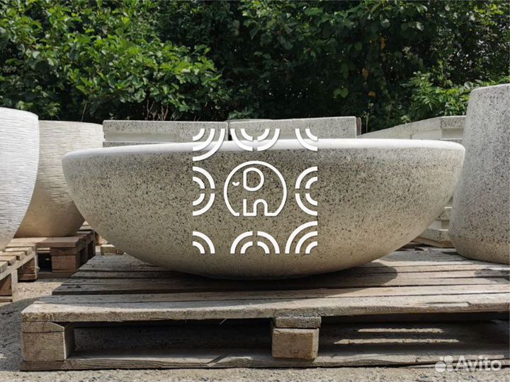 Вазон бетонный 