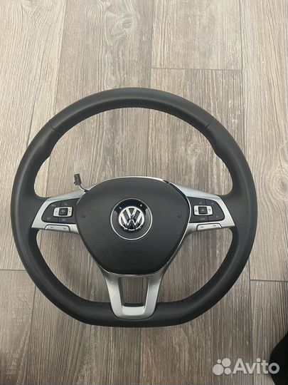 Руль volkswagen touareg 3