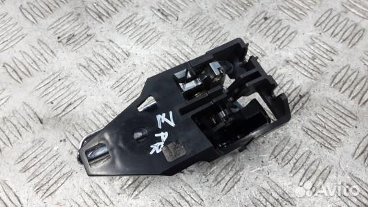 Ручка внутренняя задняя правая toyota RAV 4 ZSA4