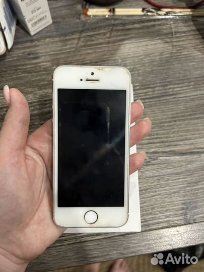 iPhone 5S, 16 ГБ