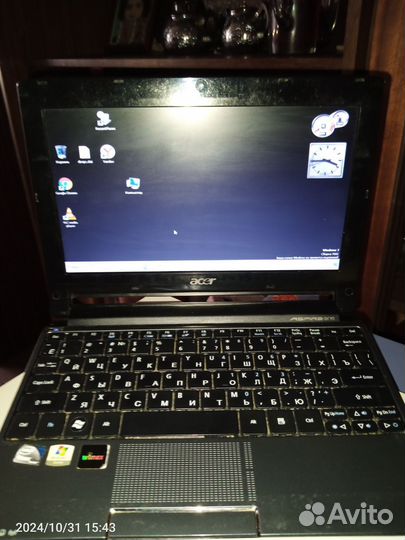 Нетбук acer aspire one