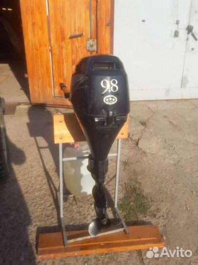 Мотор tohatsu 9.8 4т и лодка Yamaran