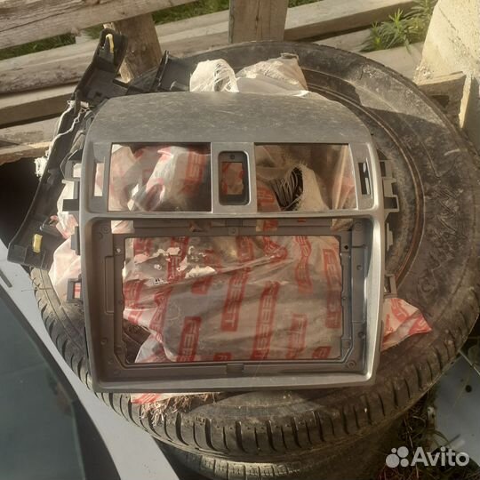 Запчасти на toyota corolla 150