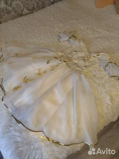 Платье для девочки нарядное