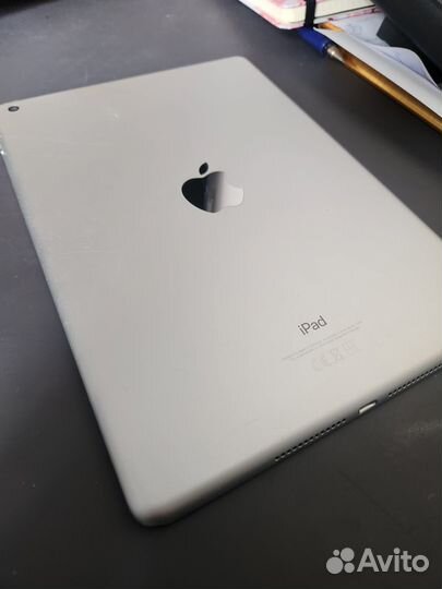 Apple iPad 9.7-inch 6th generation (2018) A1893