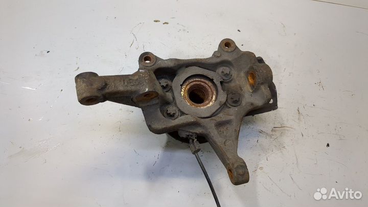 Ступица (кулак, цапфа) Opel Vivaro, 2015