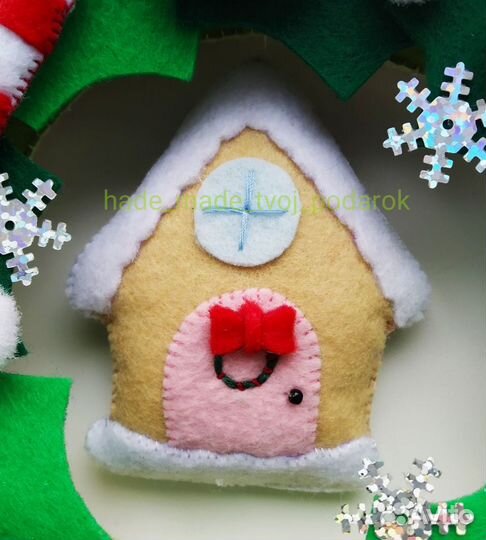 Новогодний венок из фетра