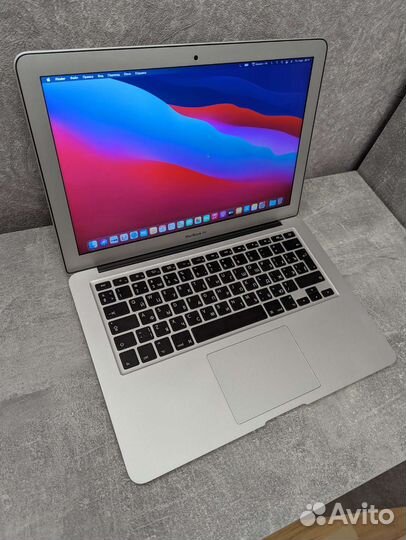 Apple MacBook Air early 2015 8/128Gb