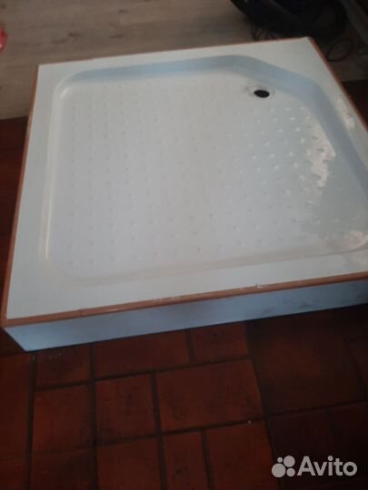 Поддон для душа 90х90