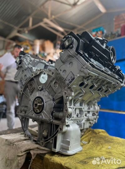 Двигатль VK56VD 5.6 L Infiniti/nissan