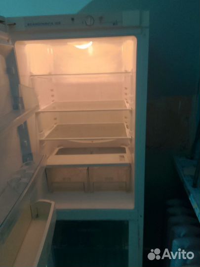 Холодильник бу
