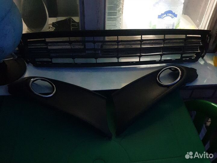 Нижние решота родятора с наклоткоми протифа тумана