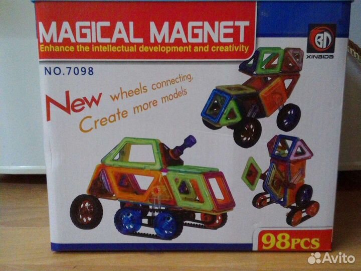 Магнитный конструктор новый