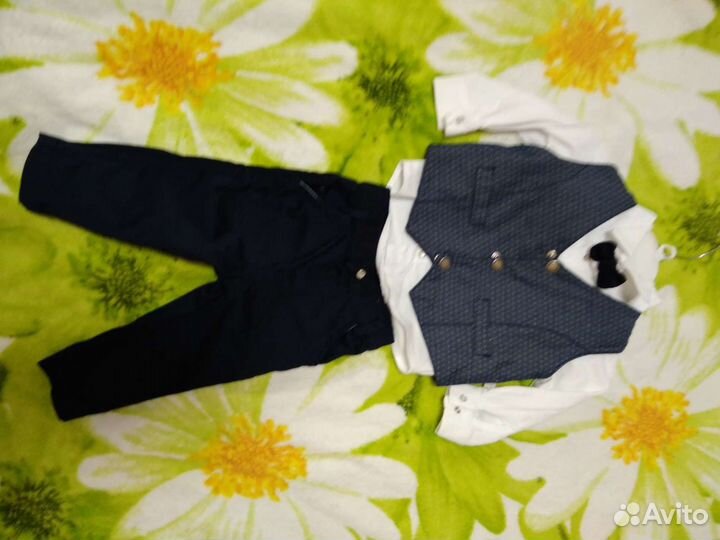 Новый костюм тройка на маленького принца