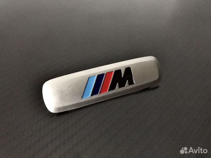 Эмблема на коврики M Power Bmw 2 вида металл