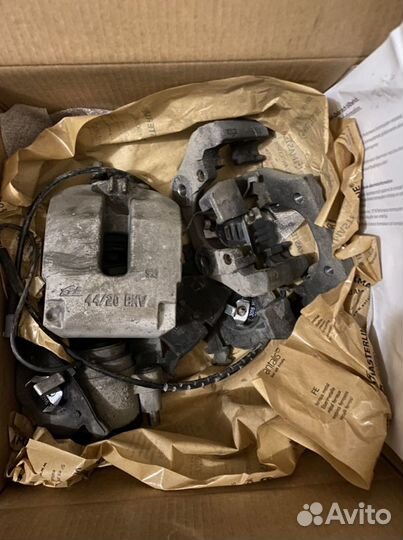 Комлект тормозов Bmw X5 F15, E70