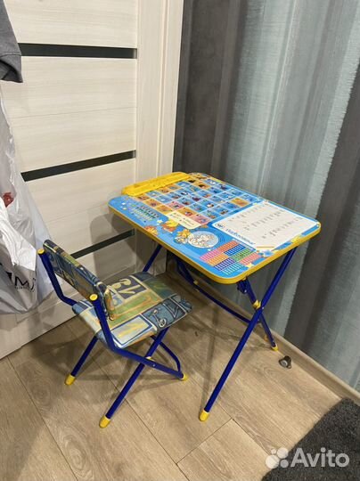 Детский стол стул и планшет Ника