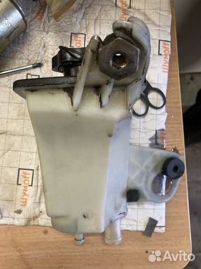 Бачок гур Jaguar S-type