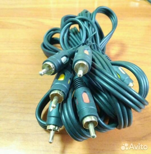 Шнур 3rca-3rca (тюльпан) 3м