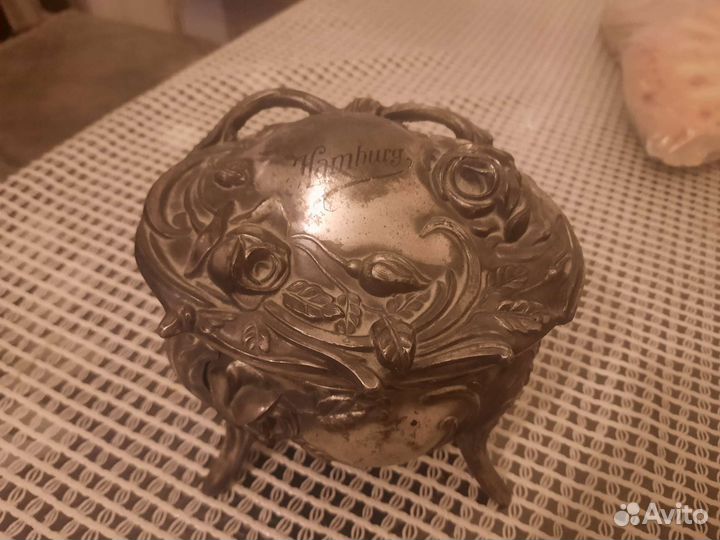 Шкатулка старинная