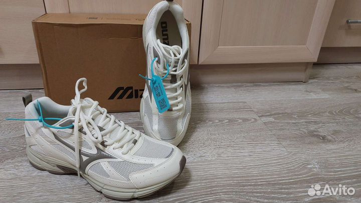 Кроссовки Mizuno speed оригинал