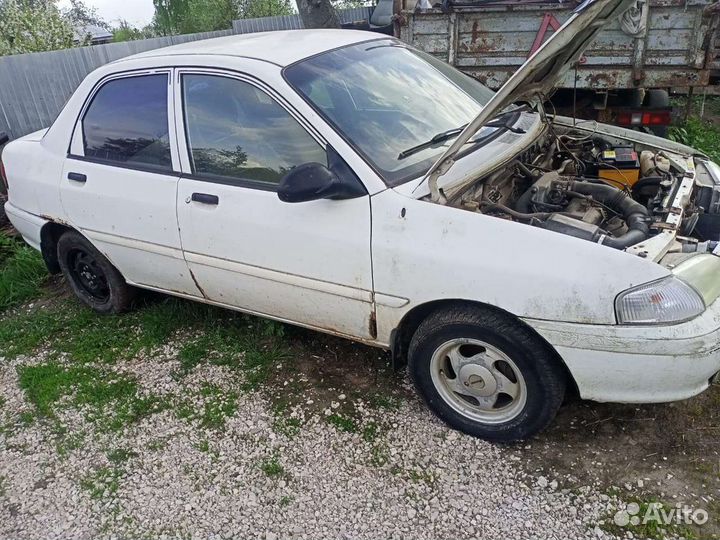 Kia Avella 1.3 МТ, 1997, 250 000 км