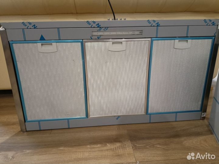 Кухонная вытяжка DeLonghi KG-T 90 (60 см)