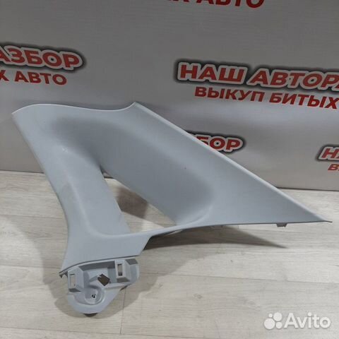 Накладка на стойку кузова задняя правая LADA Vesta