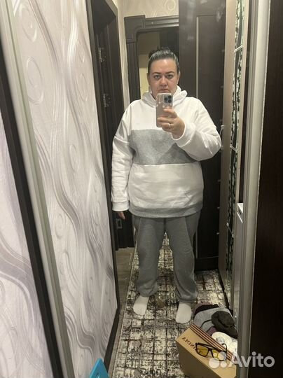 Спортивный костюм женский новый