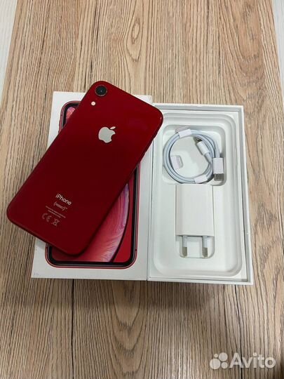 iPhone Xr, 64 ГБ