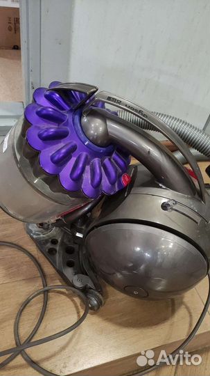 Пылесос Dyson DC37