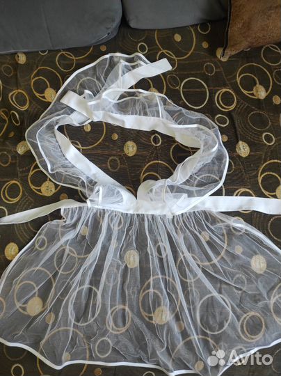 Белый школьный фартук