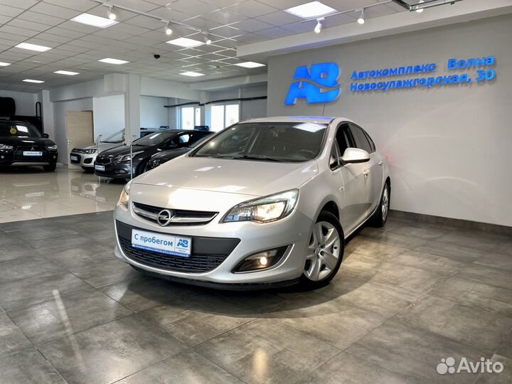 Opel Astra, 2012