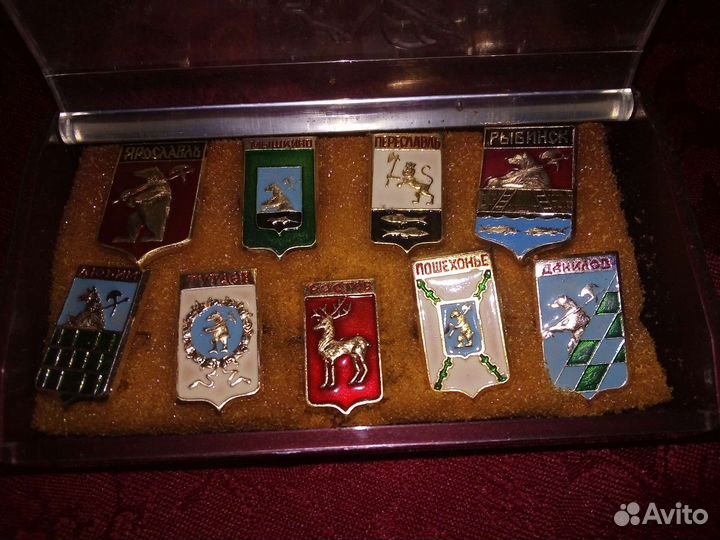 Значки и медали СССР