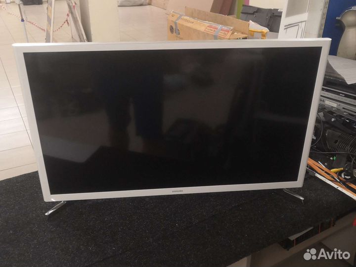 Samsung Ue32j4710
