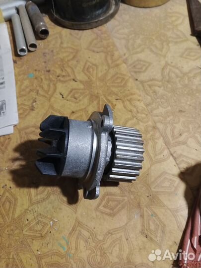 Помпа ваз 2112