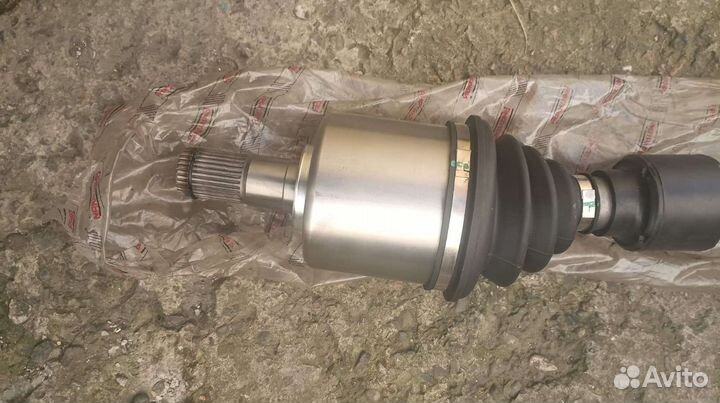 Привод передний левый