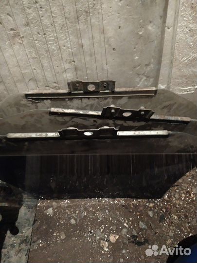 Стекло ваз 2114