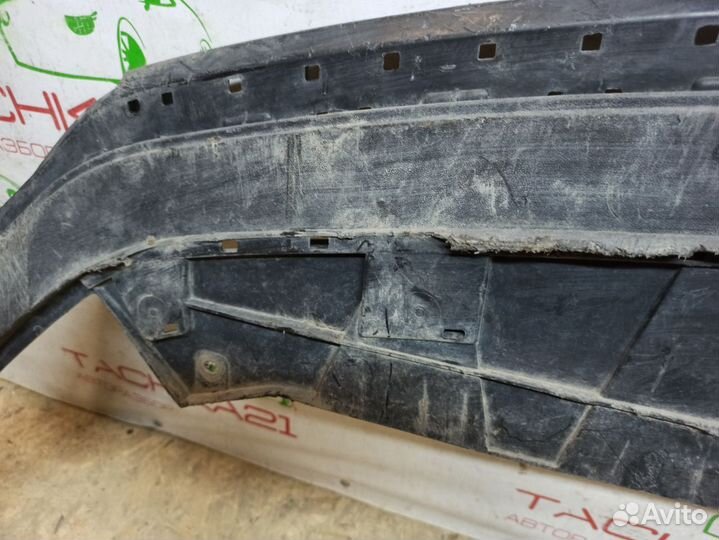 Спойлер юбка переднего бампера VW Passat сс (2013