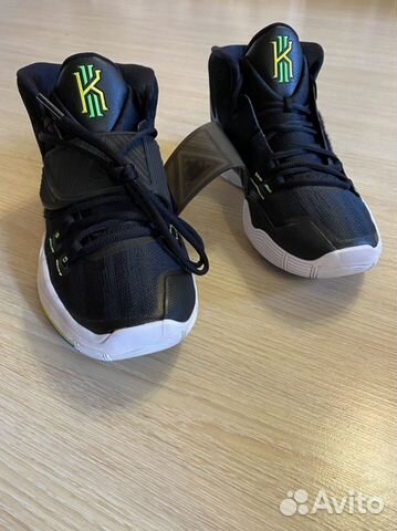 Баскетбольные кроссовки Nike Kyrie 6