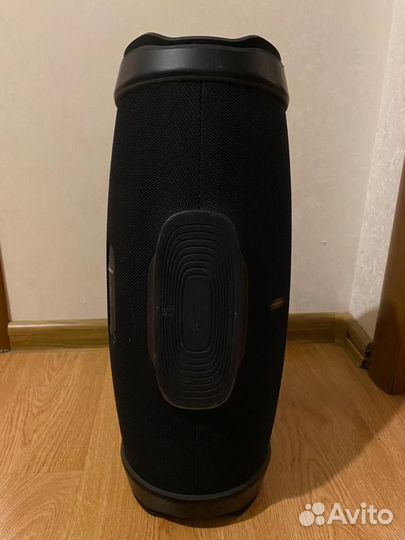 JBL Boombox 2 аудиоколонка