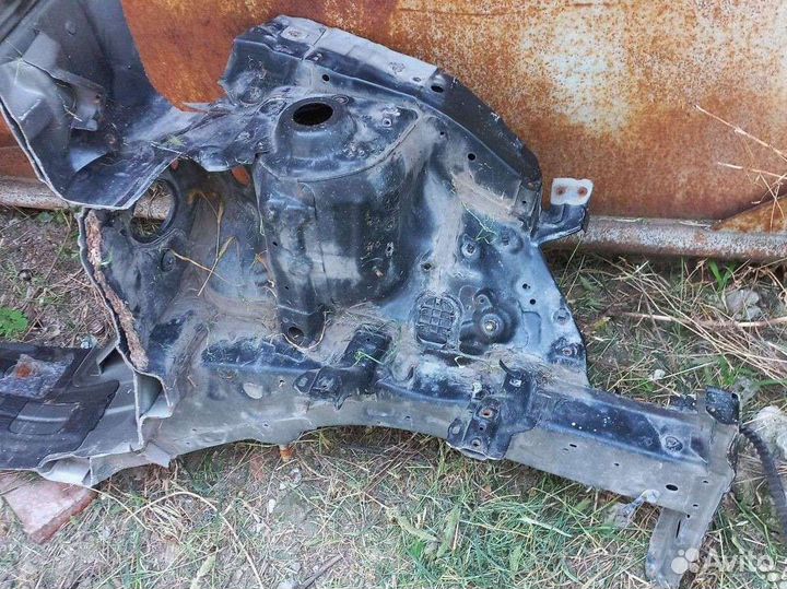 Четверть передняя левая Хундай Солярис