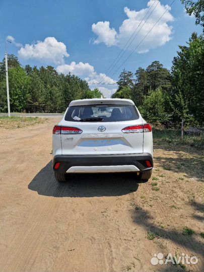 Toyota Corolla Cross 2.0 CVT, 2024, 123 км