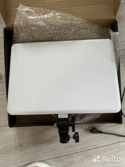 LED лампа цветная