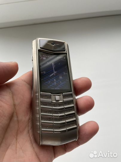 Vertu Ascent Ti, 4 ГБ