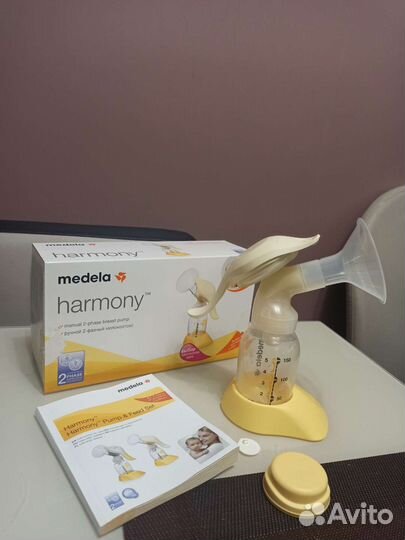 Молокоотсос ручной Medela