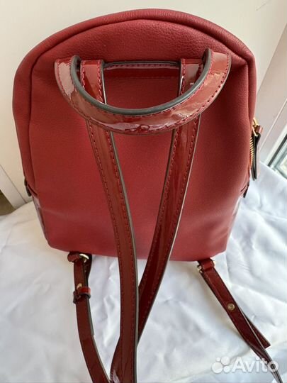 Рюкзак женский guess